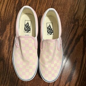 Vans pink Asher Checker size 9